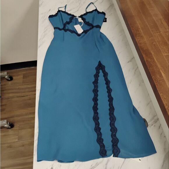 Reformation Annalisa Dress💐 - Picture 4 of 7